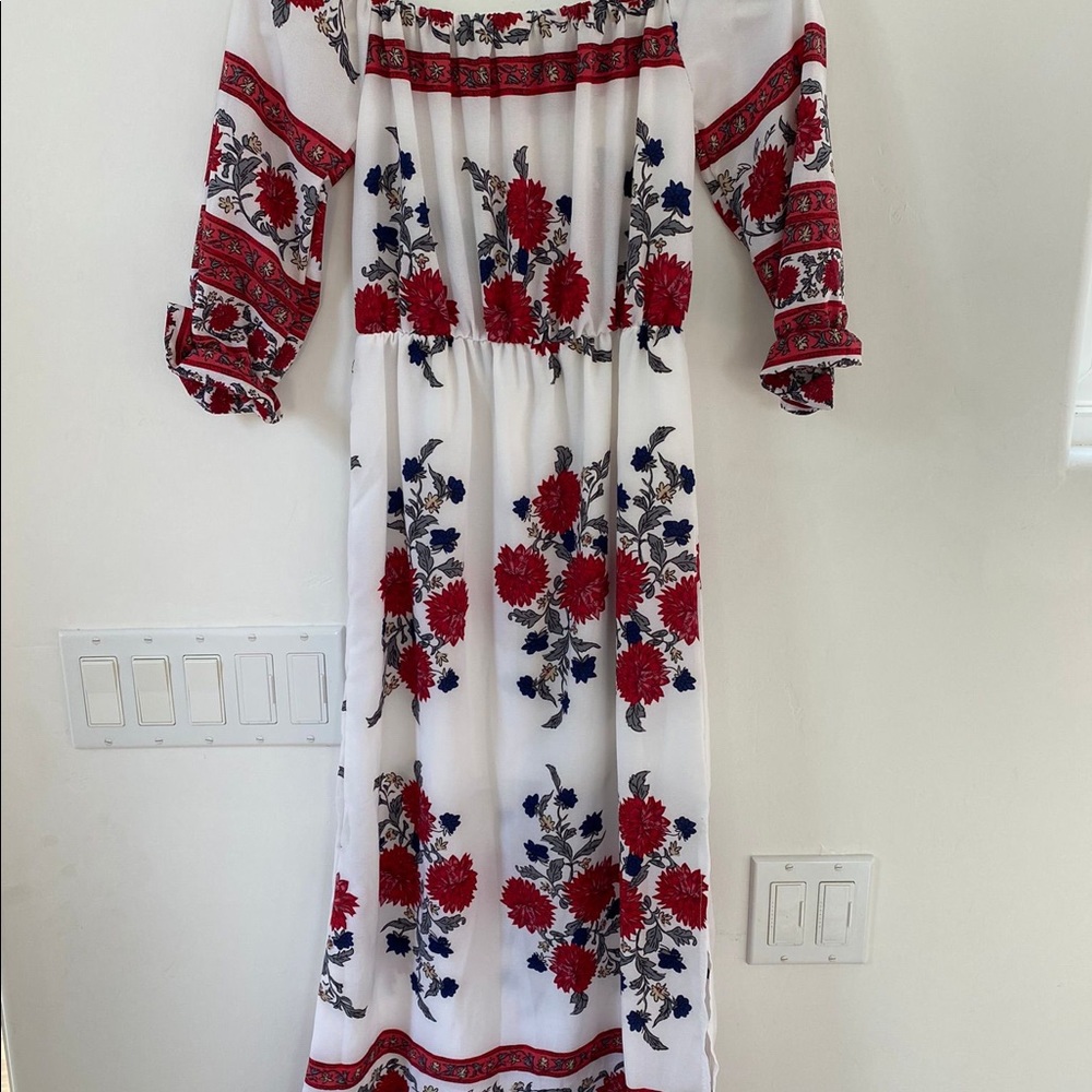 White flower dress